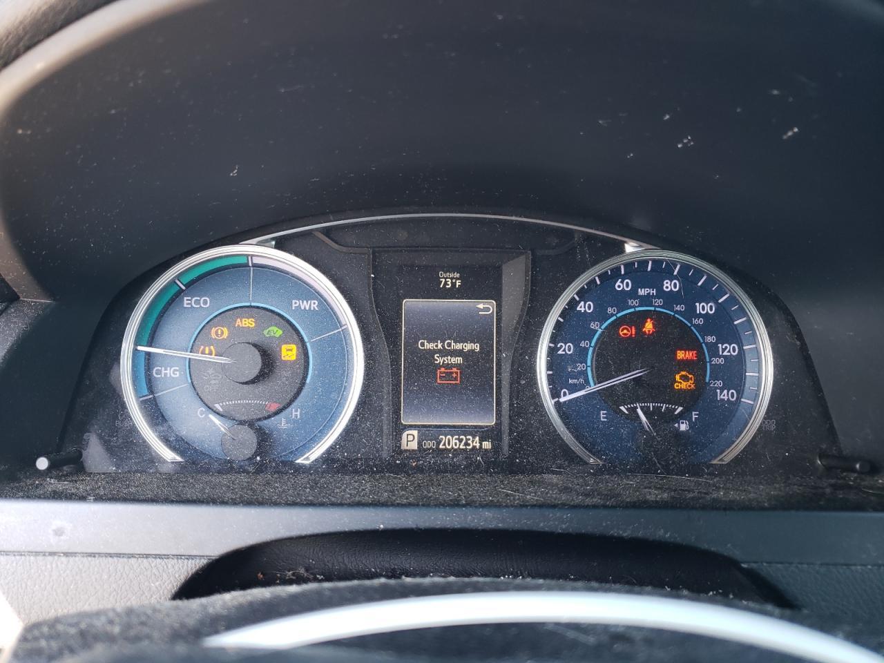 
								TOYOTA CAMRY (Hybrid) full									