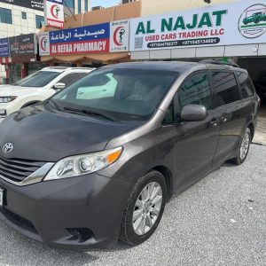 TOYOTA SIENNA ( American)