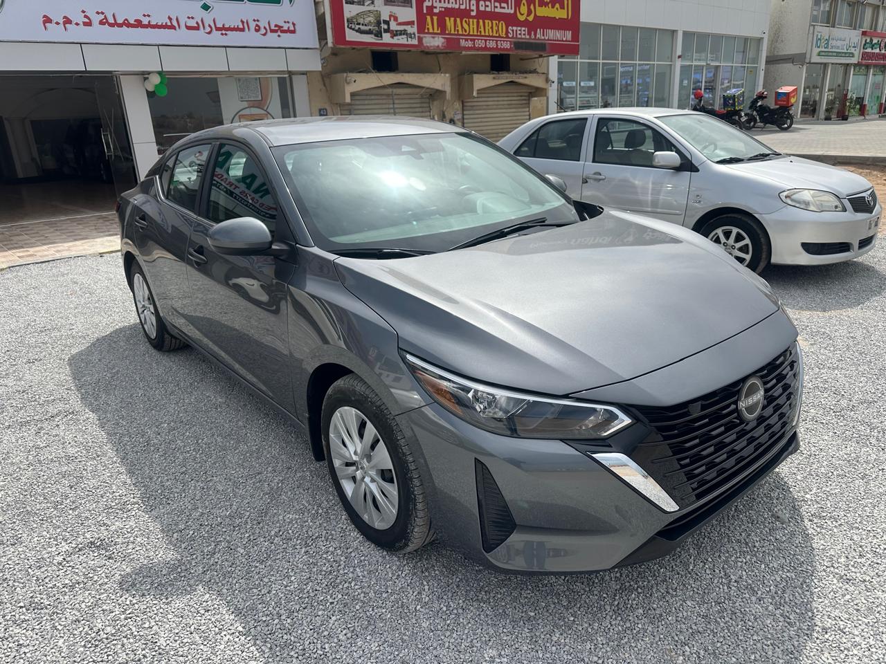 
								Nissan Sentra full									
