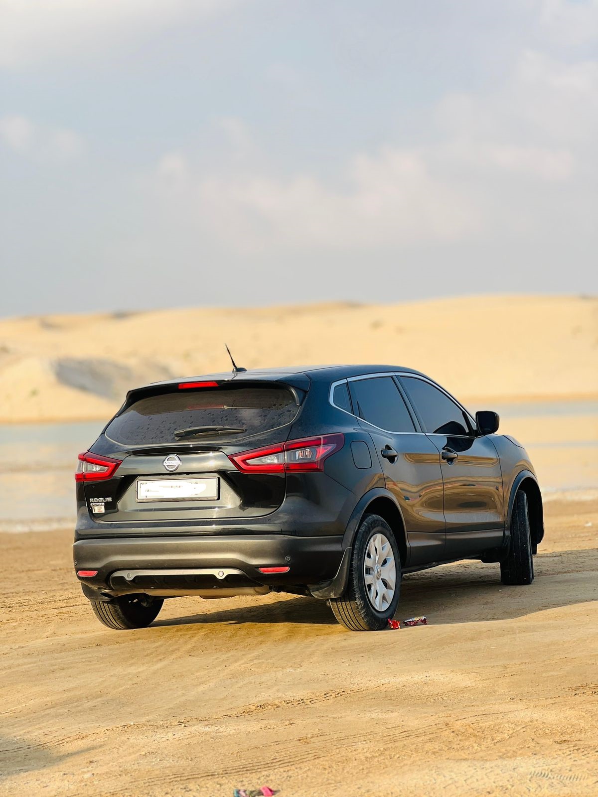 
								Nissan Rogue Sport 2020 ( xtrail) full									