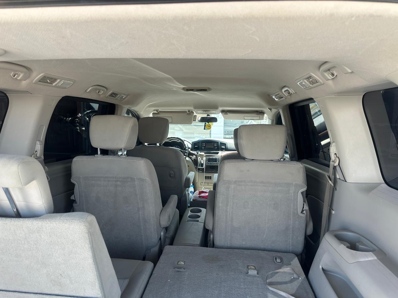 
								NISSAN Quest full									