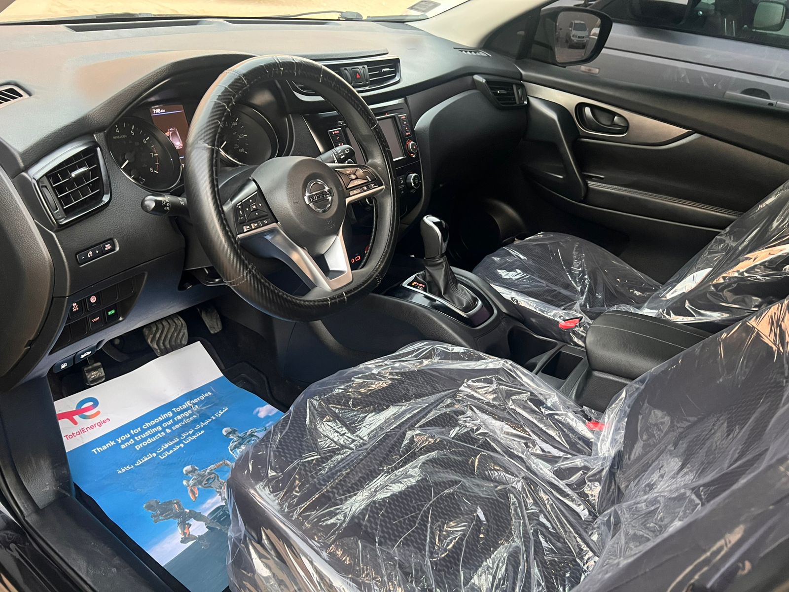 
								Nissan Rogue Sport 2020 ( xtrail) full									