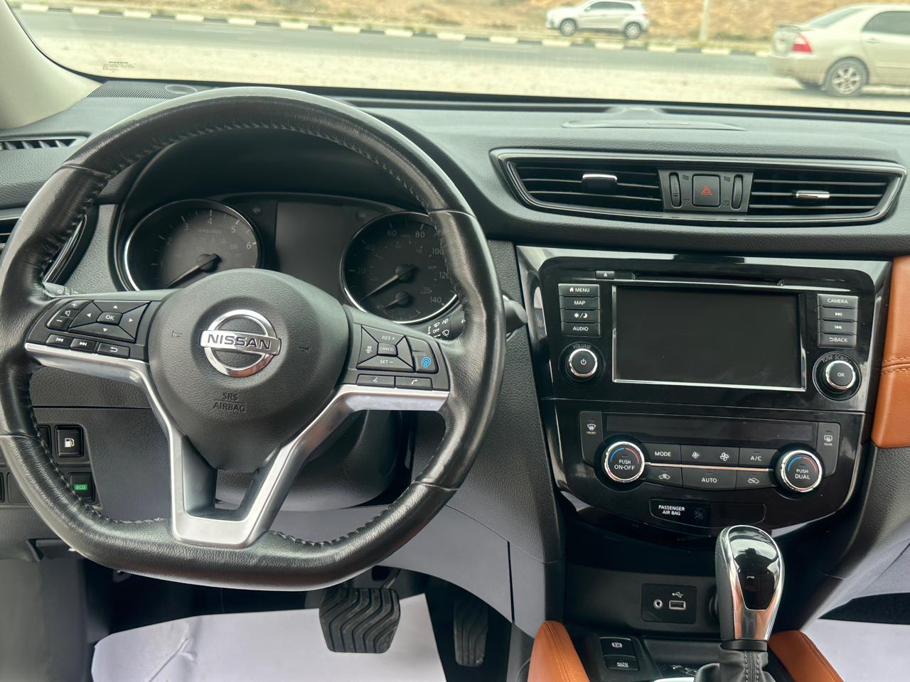 
								NISSAN ROGUE ( Japanis) full									