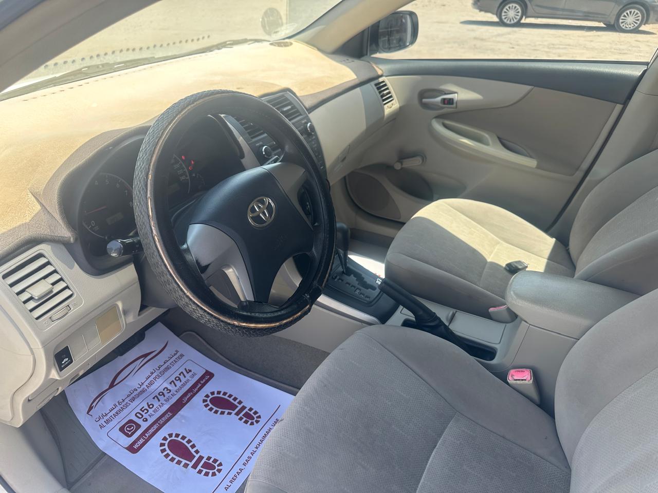 
								Toyota Corolla full									
