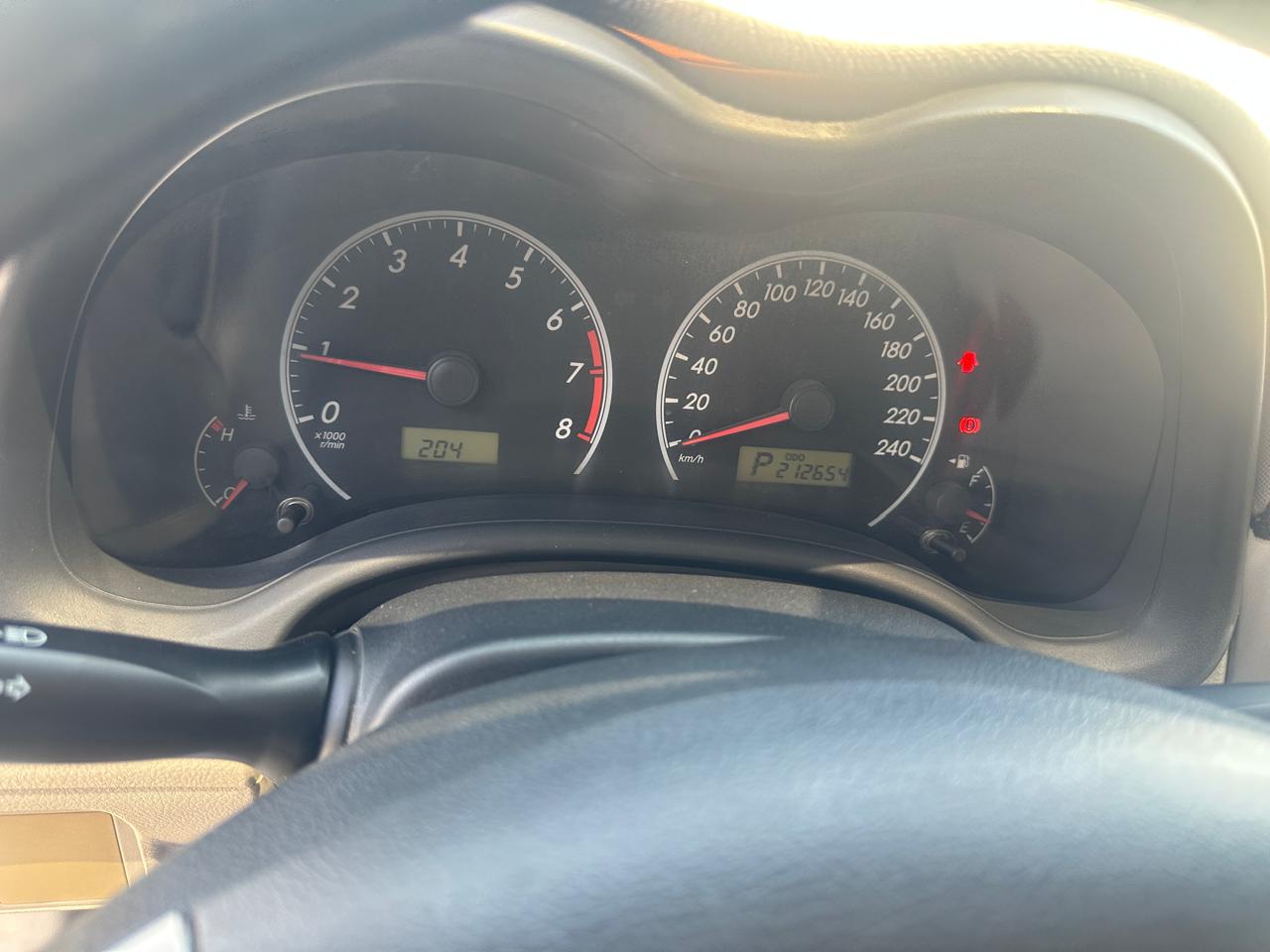 
								Toyota Corolla full									