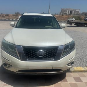 NISSAN PATHFINDER (7 Seater)