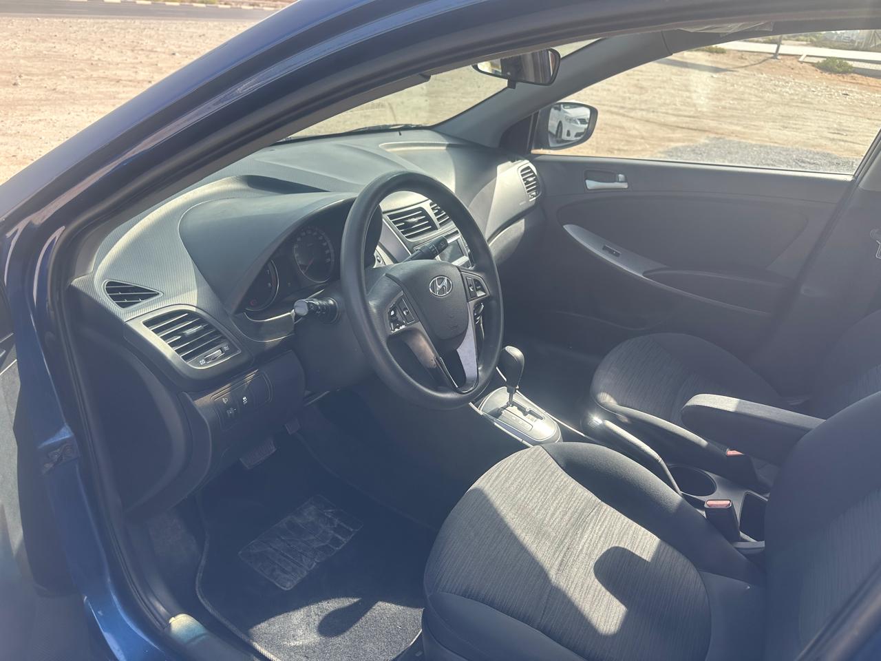 
								Hyundai Accent 2017 full									