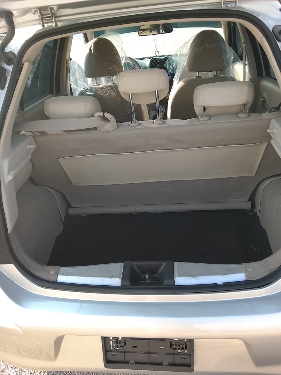 
								NISSAN MICRA full									